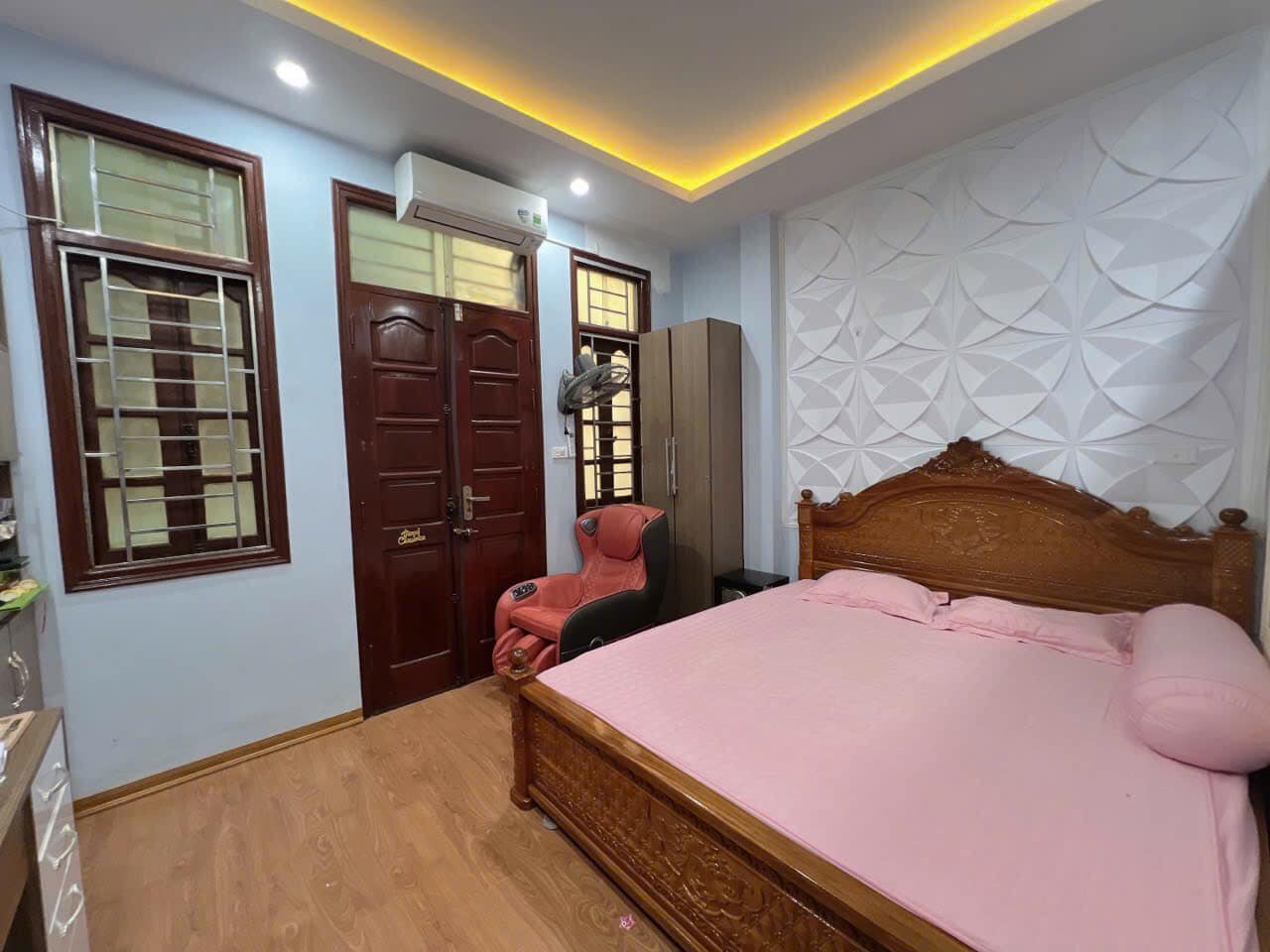 CHO THUÊ NHÀ LÀM VP, Ở HỘ GĐ, NHÓM 6 NGƯỜI PHỐ ĐẶNG XUÂN BẢNG, 40M2, 5 TẦNG, 6 NGỦ - Ảnh 2